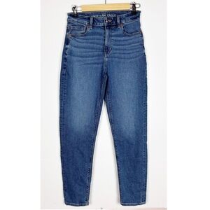 American Eagle Mom Jeans Denim Size 4 Long High Rise